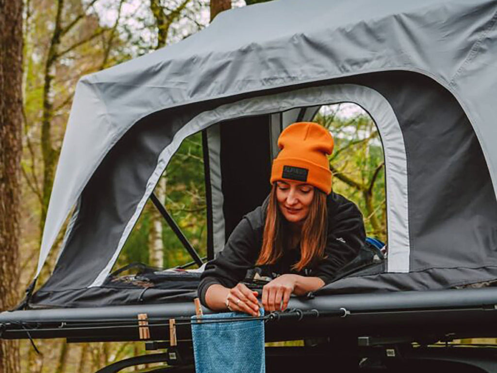 1-2 People  Aluminum Soft shell Car  Roof Top Tent  DIY MOT-T1000